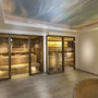 Sauna- und Entspannungsbereich im Wanderhotel Erika mit moderner Einrichtung.