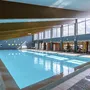 Innenansicht eines Schwimmbads im Leiwen Eurostrand Resort Moseltal
