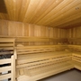 Holzsauna mit Bänken im Hotel Amadeus Micheluzzi, Serfaus